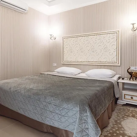 Arcadia Gold 3*